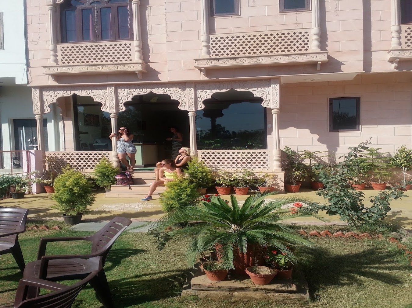 Hotel Ranthambhore Palace exterior